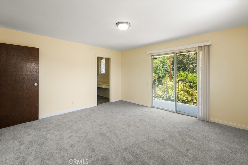 1403 W Westmont Drive