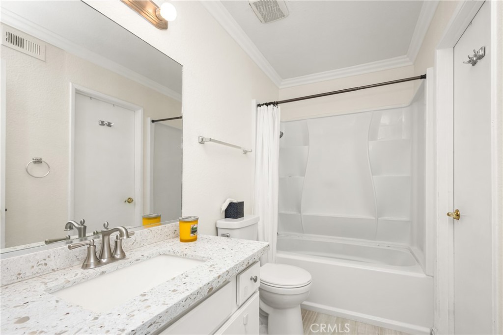 500 N Tustin Avenue 105
