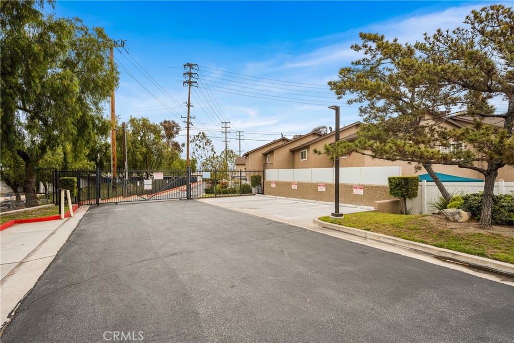 500 N Tustin Avenue 105