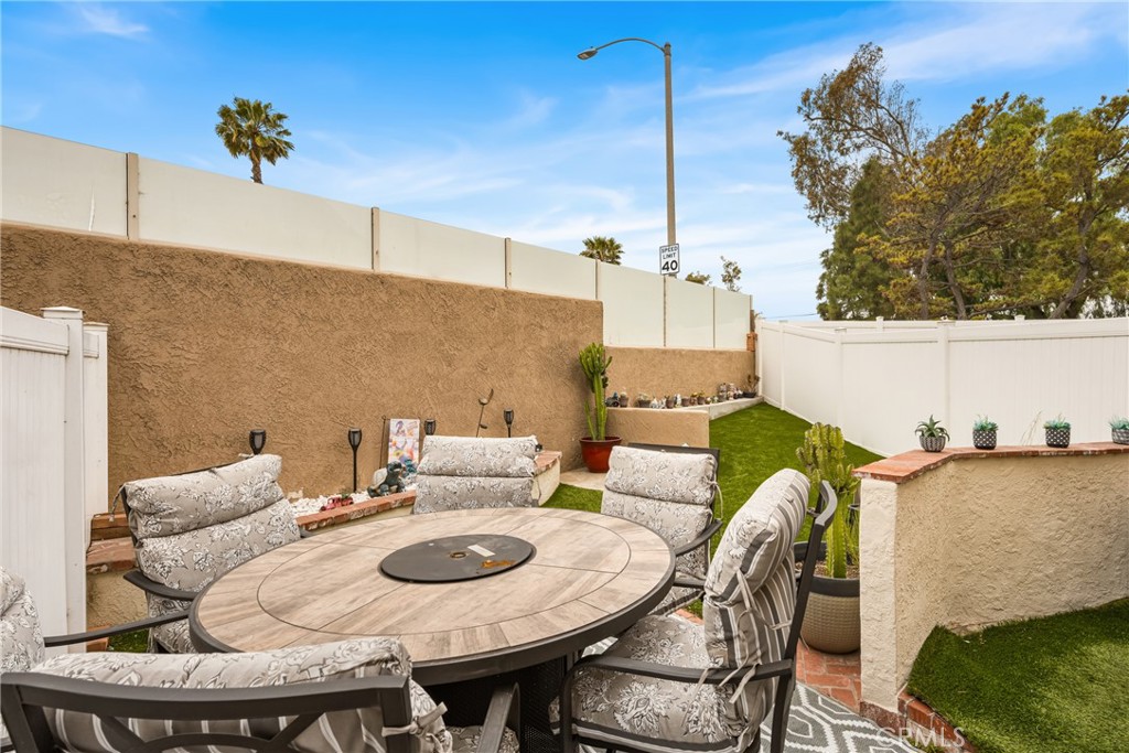 500 N Tustin Avenue 105
