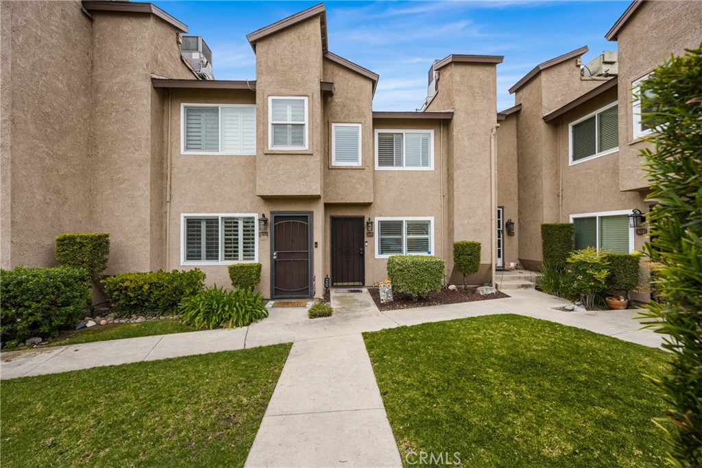 500 N Tustin Avenue 105