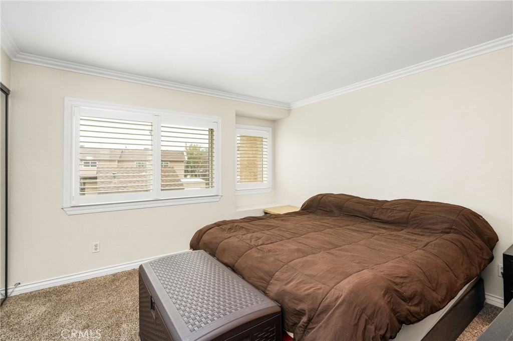 500 N Tustin Avenue 105