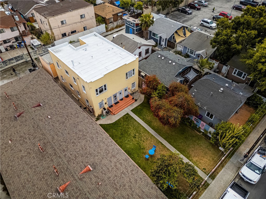1364 Cherry Avenue