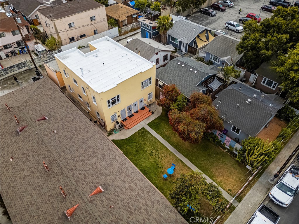 1364 Cherry Avenue