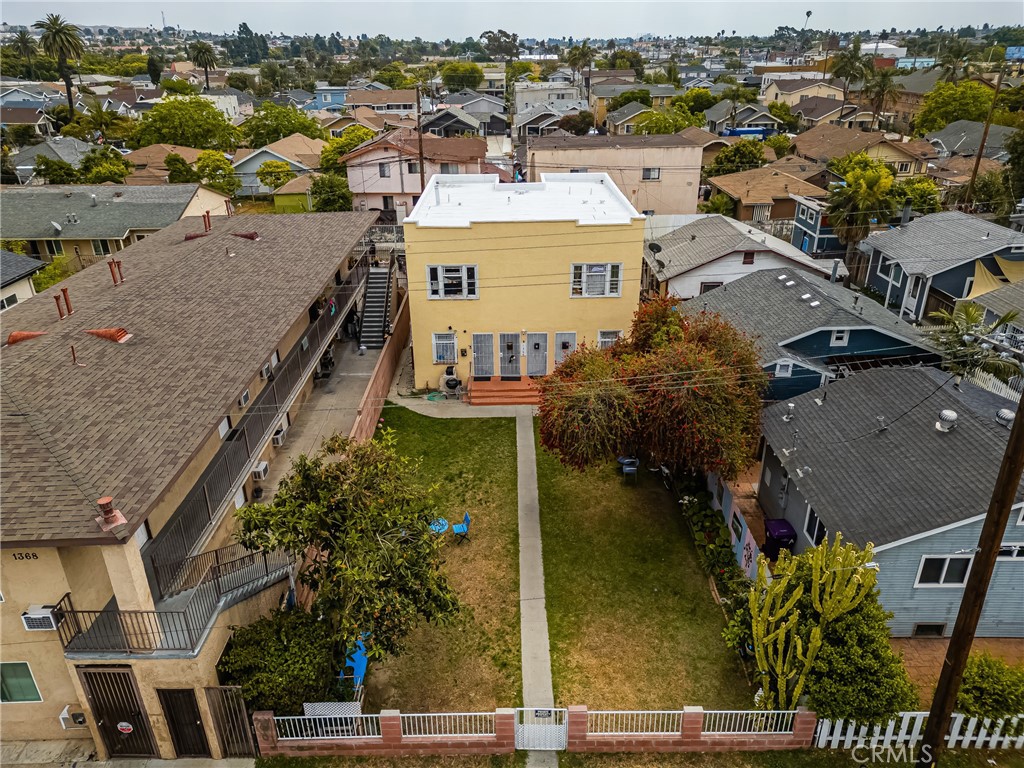 1364 Cherry Avenue