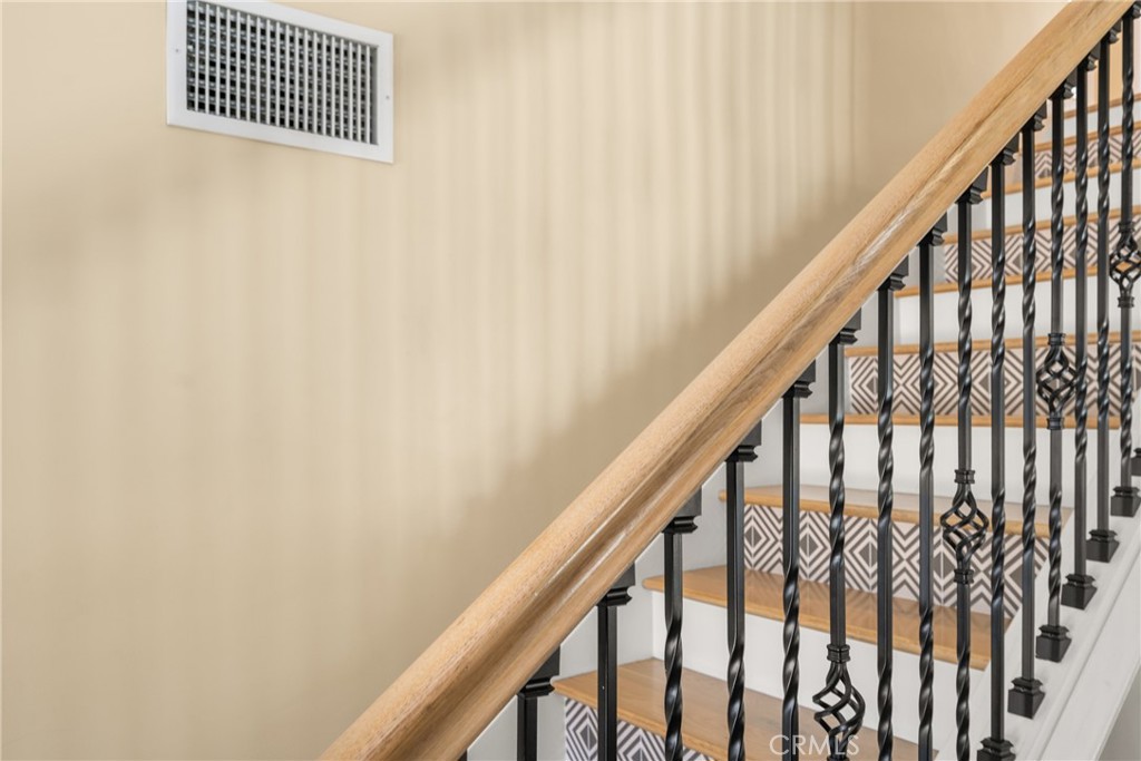 6021 Saddletree Lane