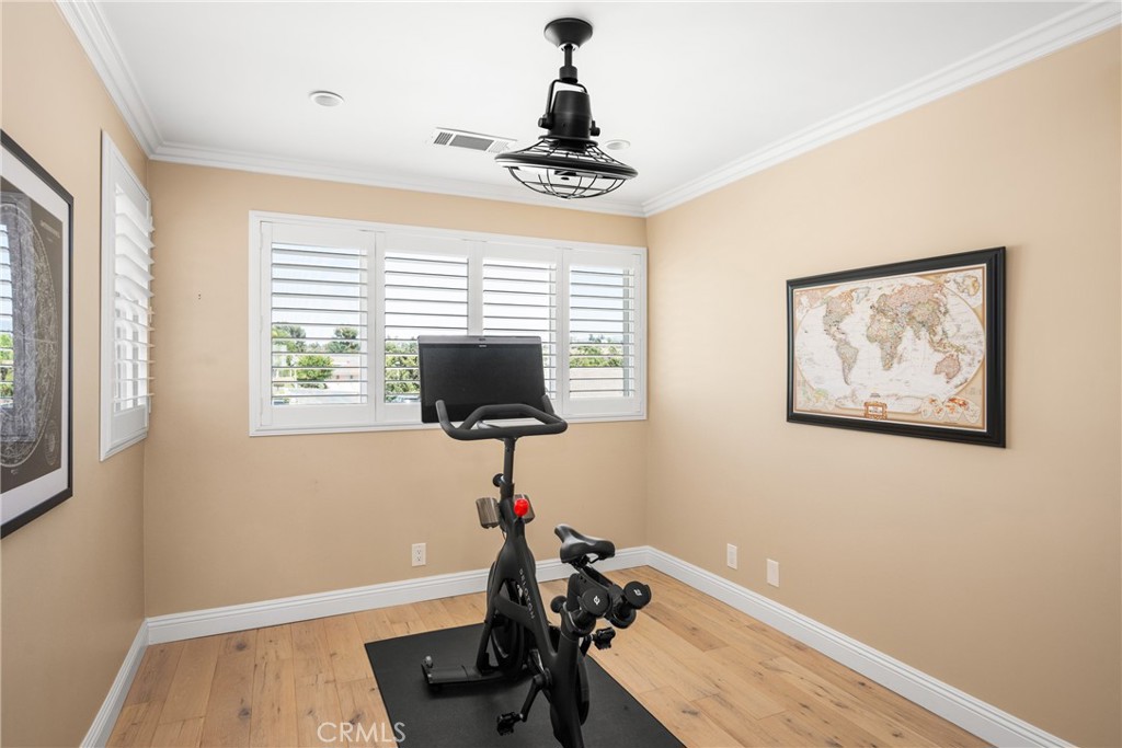 6021 Saddletree Lane