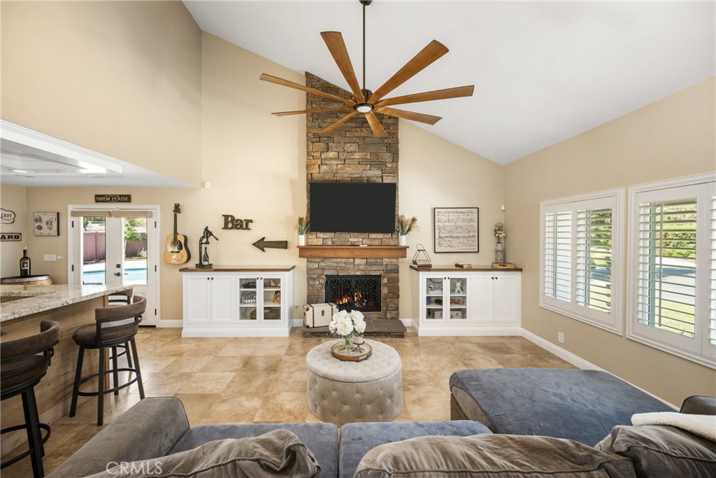 6021 Saddletree Lane