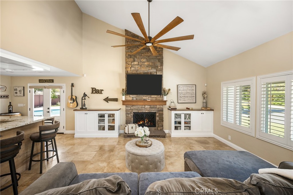 6021 Saddletree Lane
