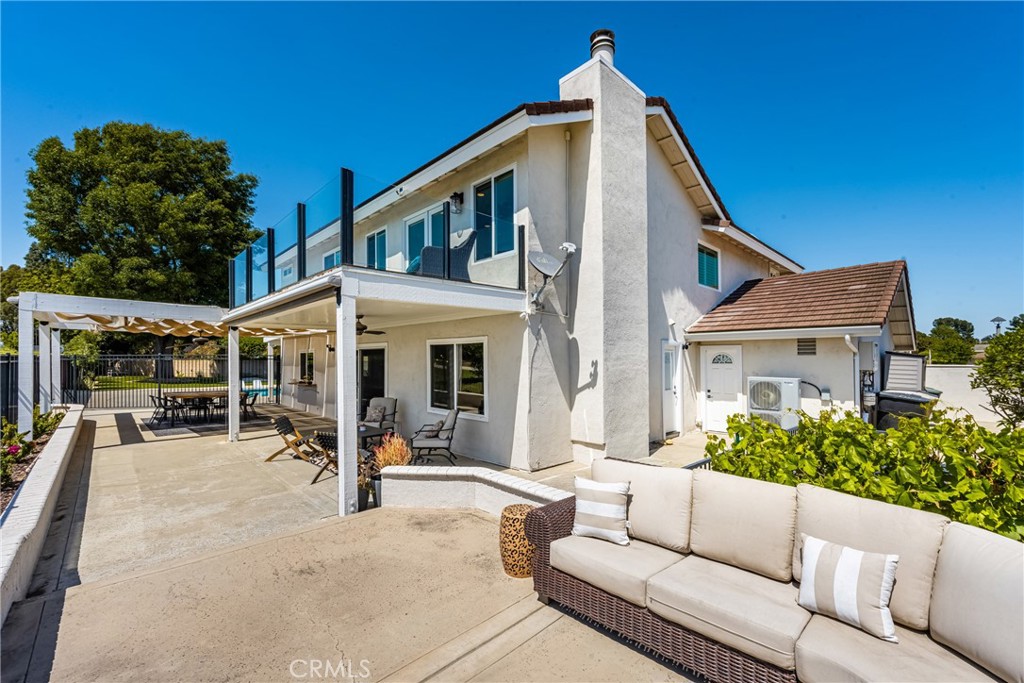 6021 Saddletree Lane