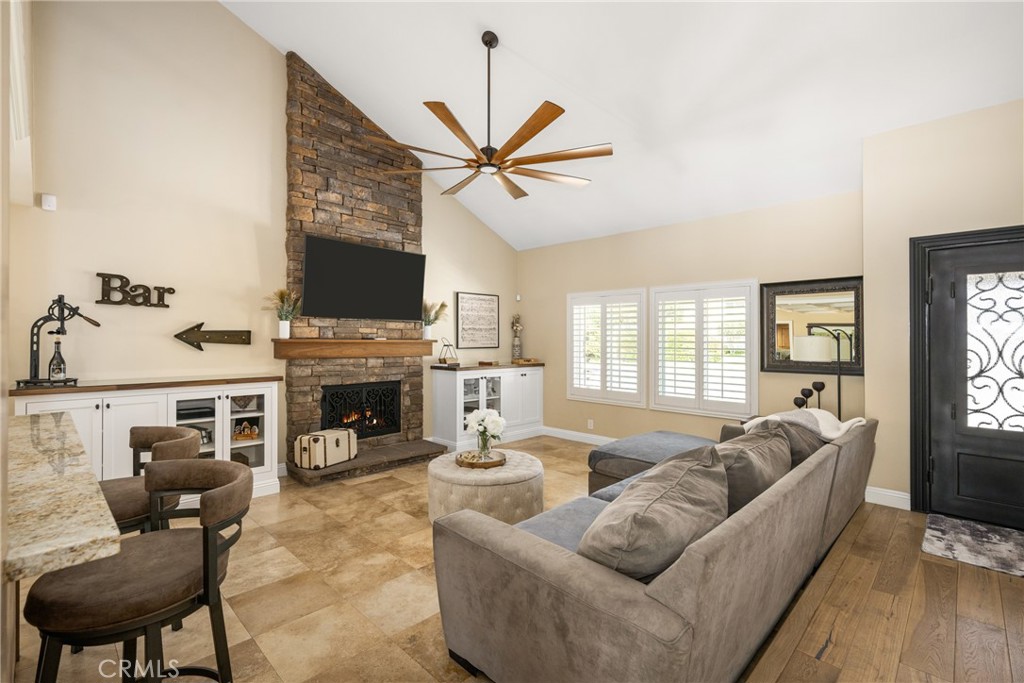 6021 Saddletree Lane