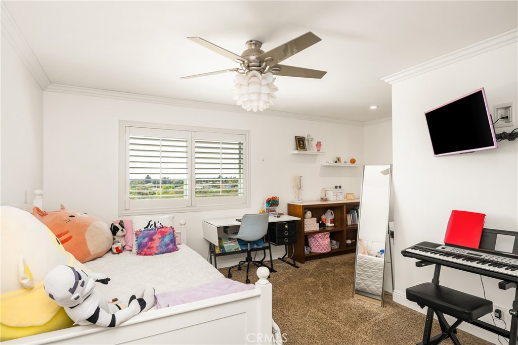 6021 Saddletree Lane