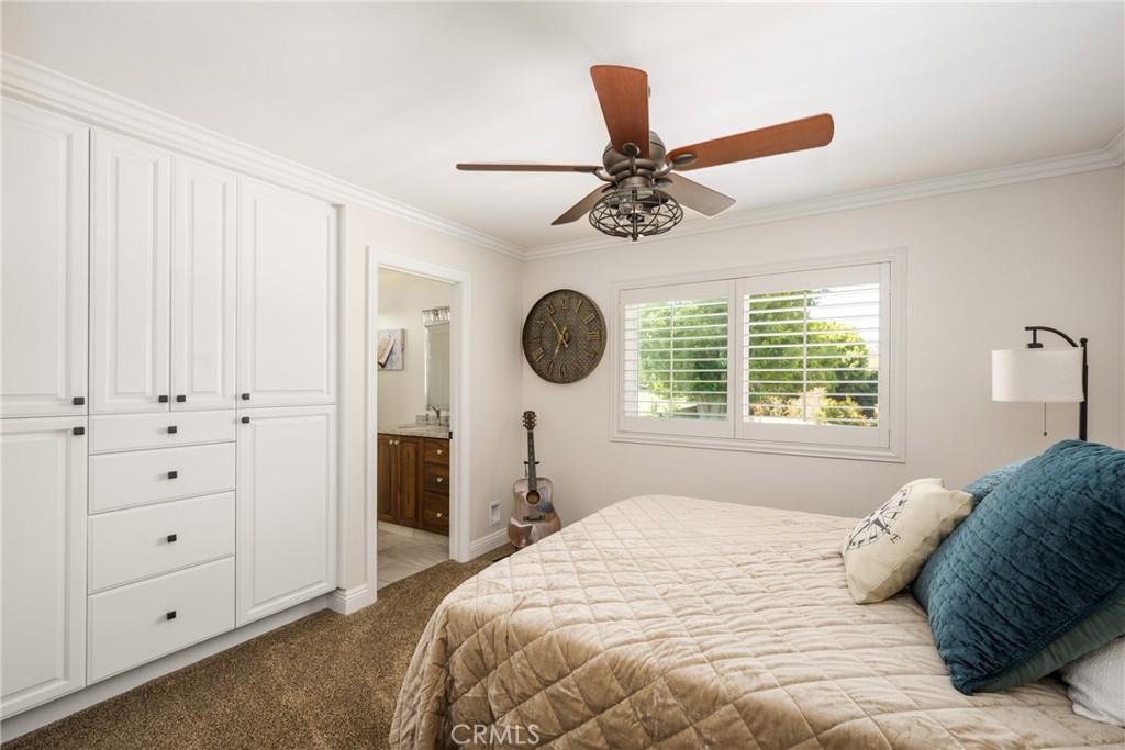 6021 Saddletree Lane