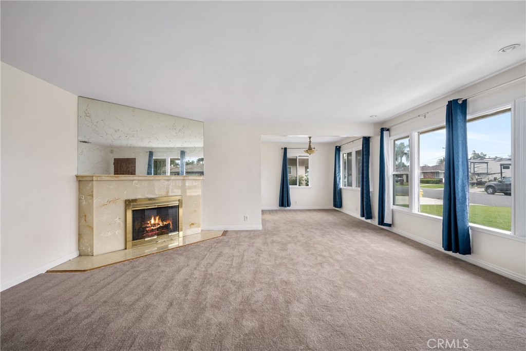 1435 W Wedgewood Drive
