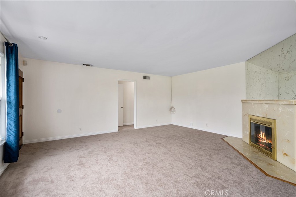1435 W Wedgewood Drive