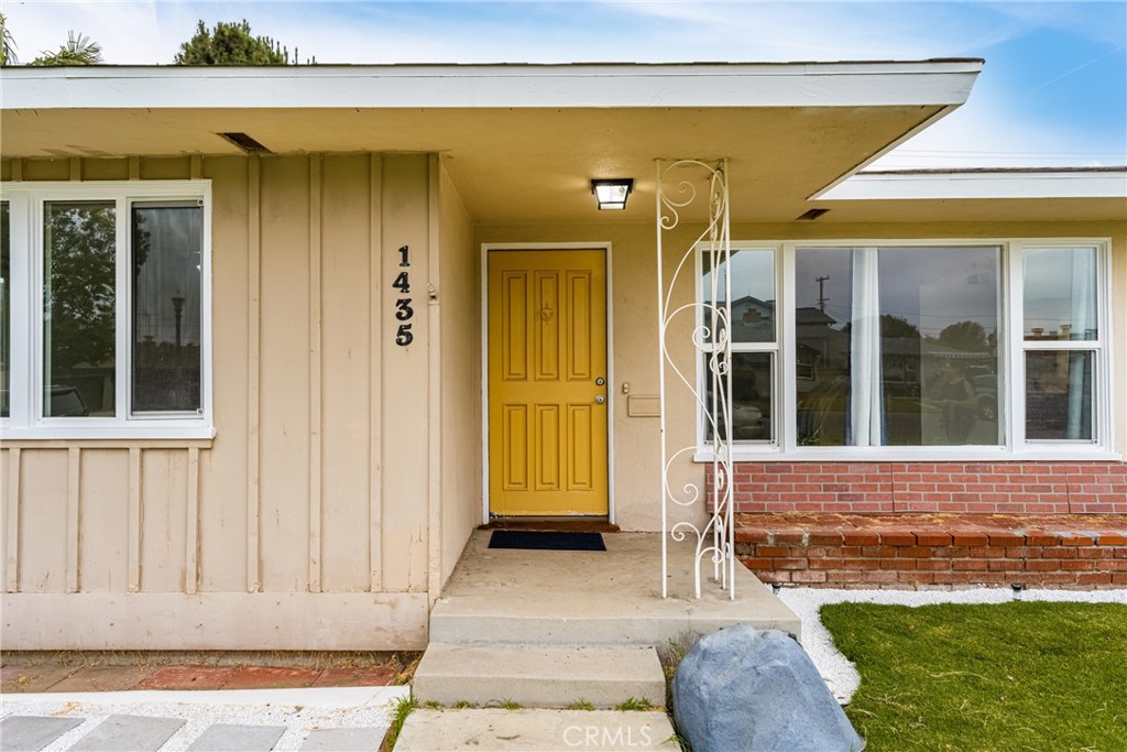 1435 W Wedgewood Drive