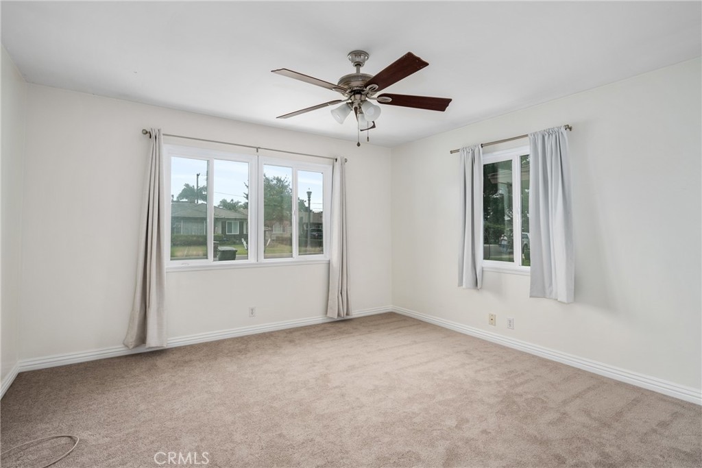 1435 W Wedgewood Drive