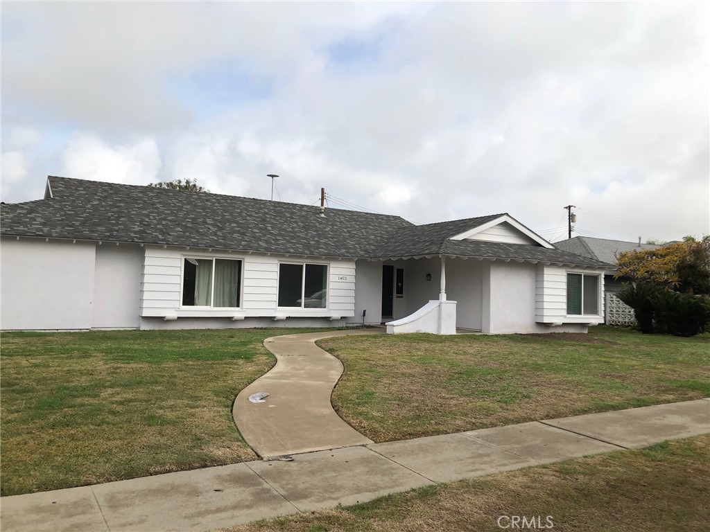 1435 W Westmont Drive