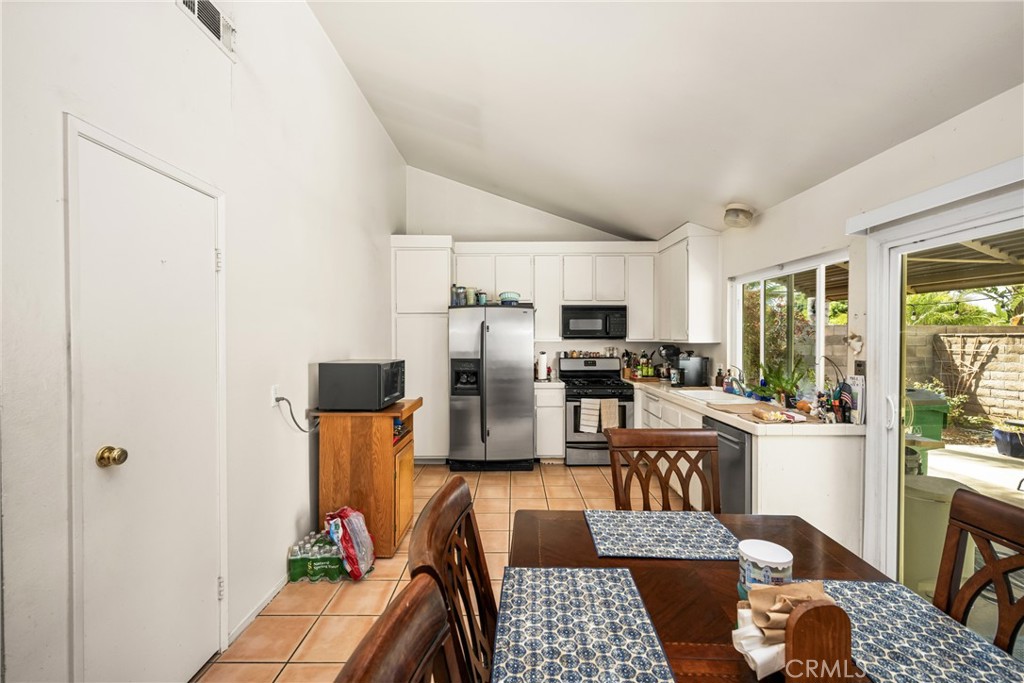 1112 1114 Napa Street