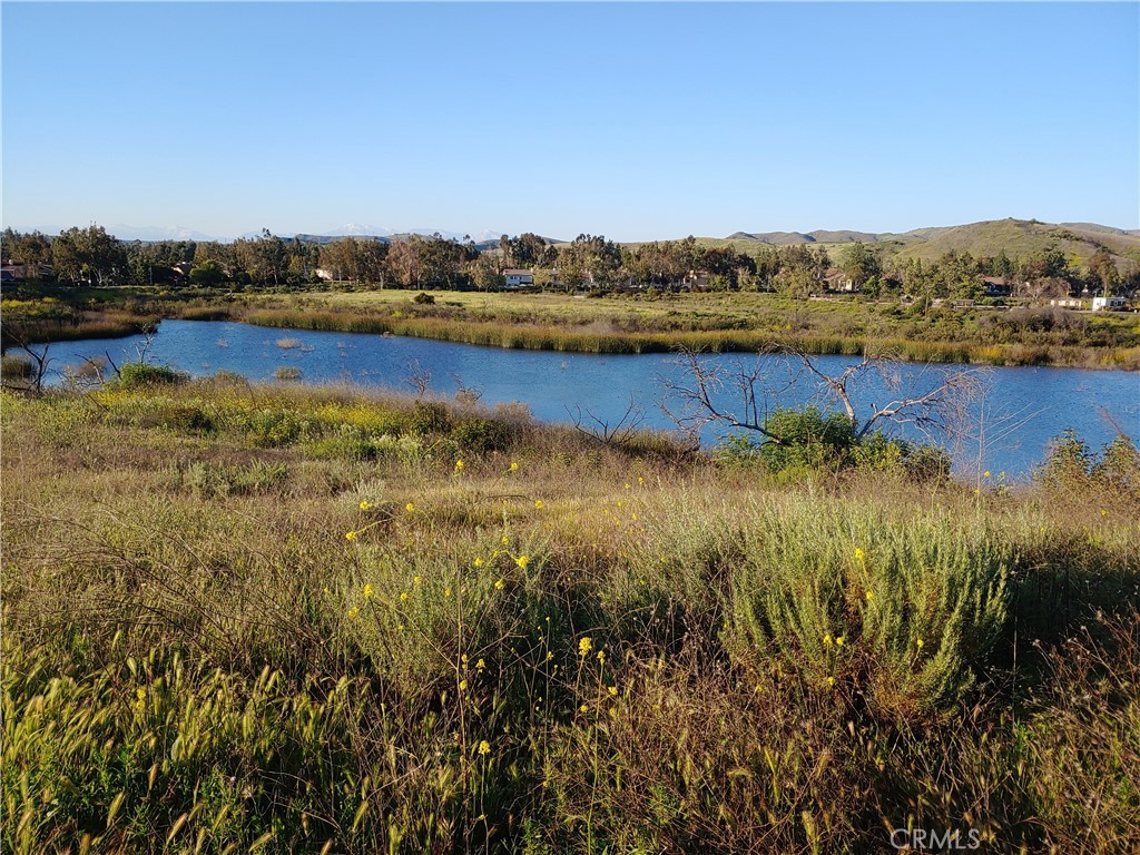 155 N Singingwood Street 39