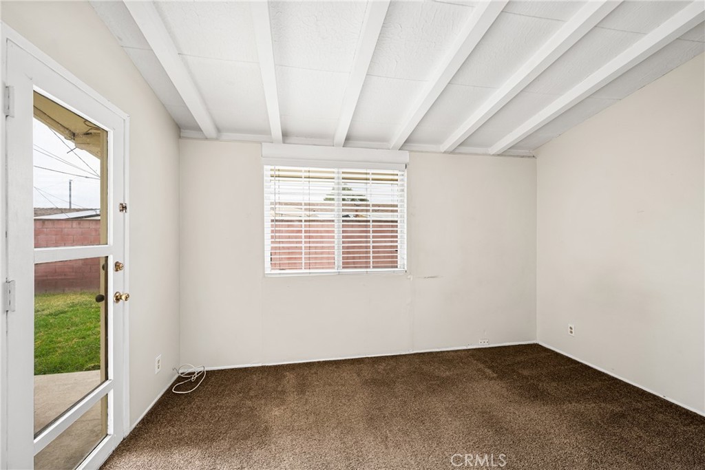 1414 W Frances Drive