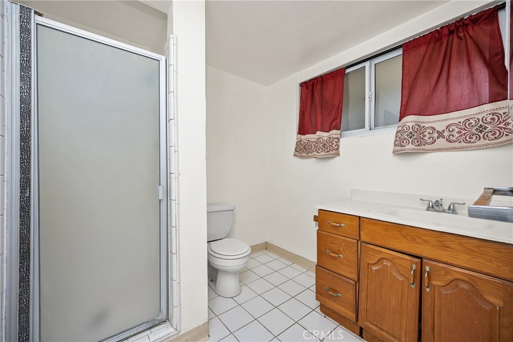 1414 W Frances Drive