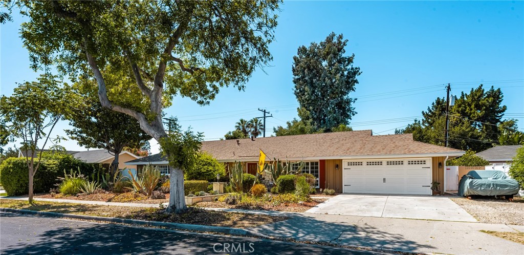 609 N Dwyer Drive