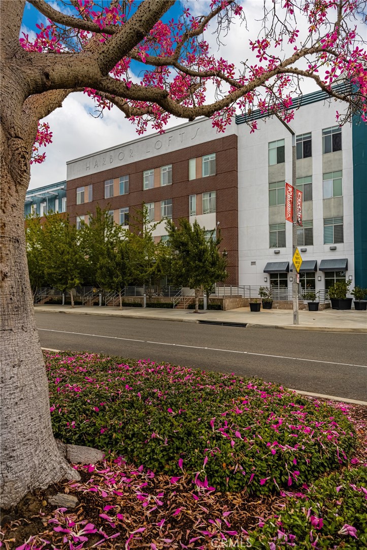 435 W Center Street Promenade 331