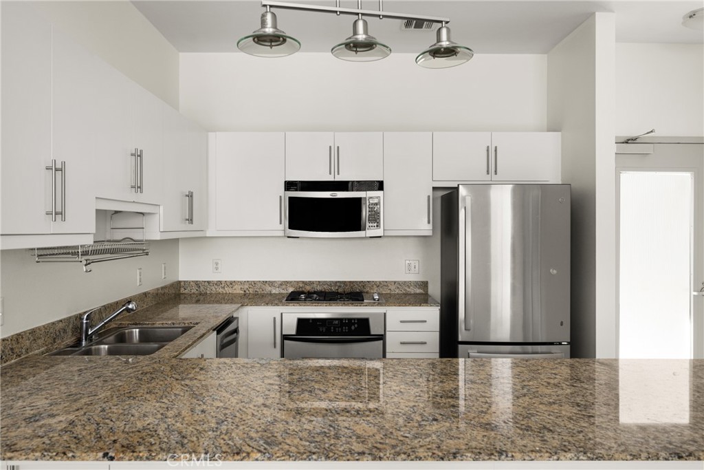 435 W Center Street Promenade 331