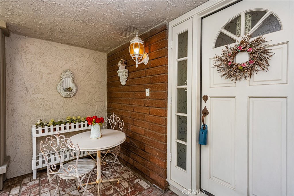6837 Amelia Way