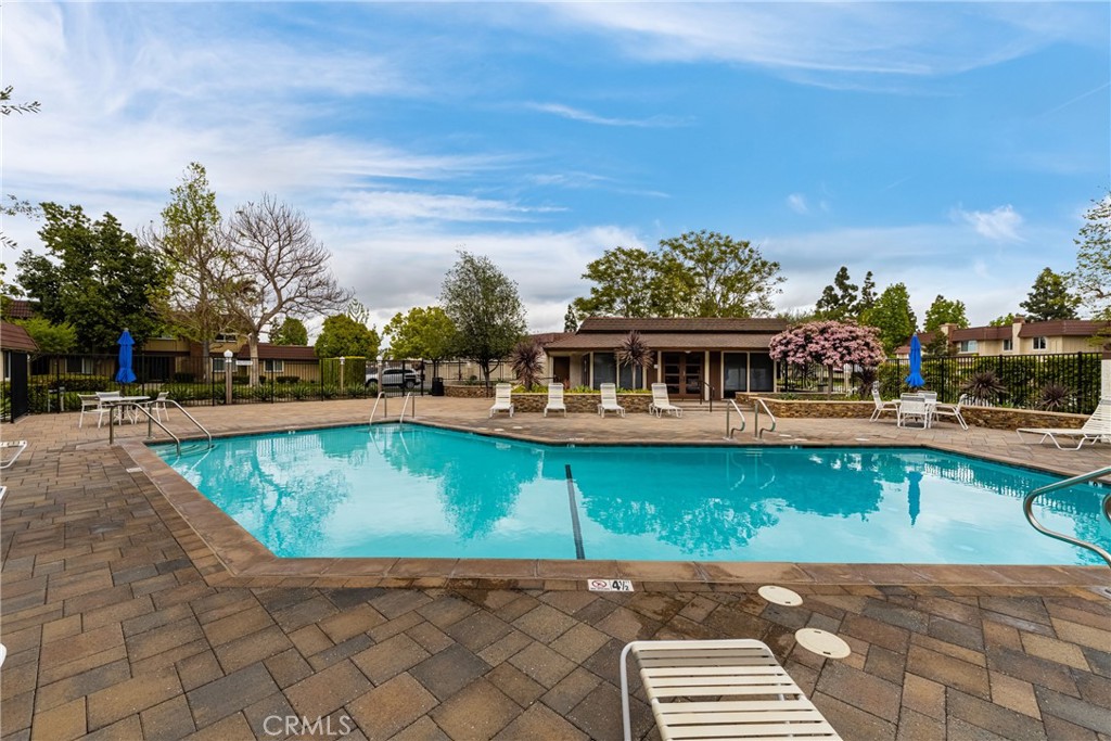 6837 Amelia Way