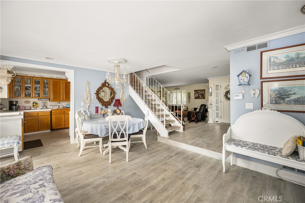 6837 Amelia Way