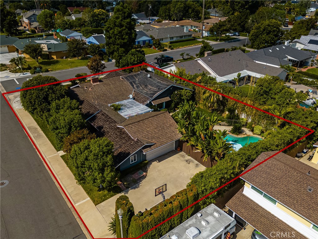 700 N Westwood Place