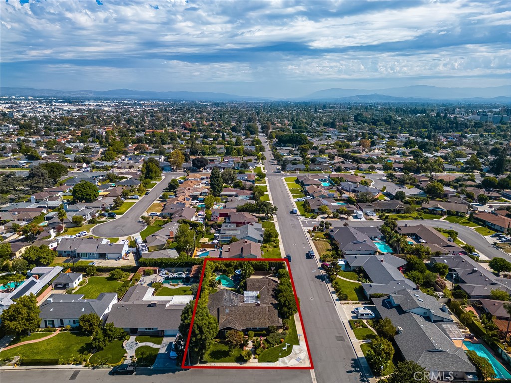 700 N Westwood Place