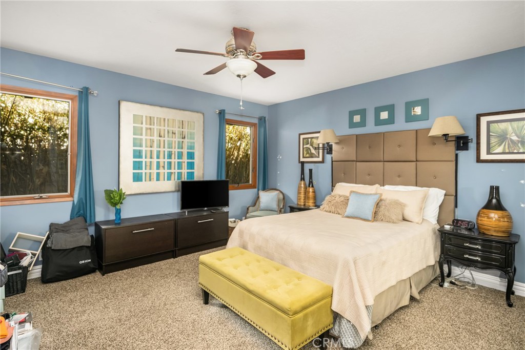 700 N Westwood Place