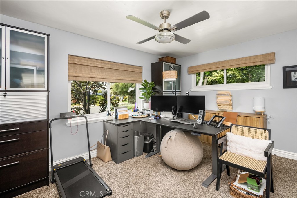 700 N Westwood Place