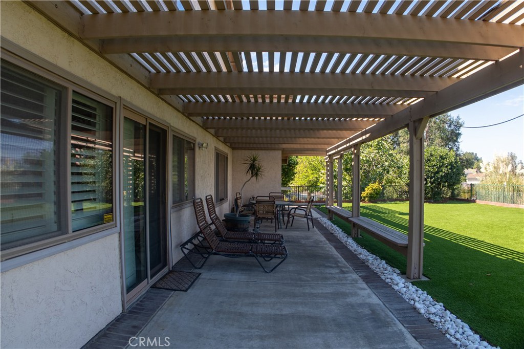 5451 E Willowick Circle