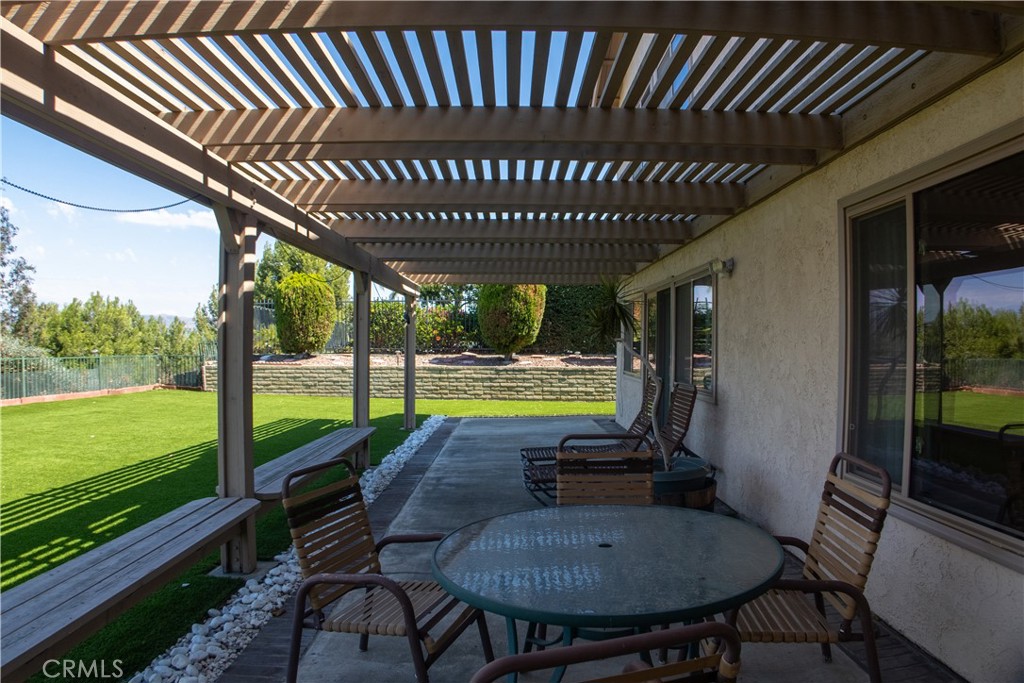 5451 E Willowick Circle