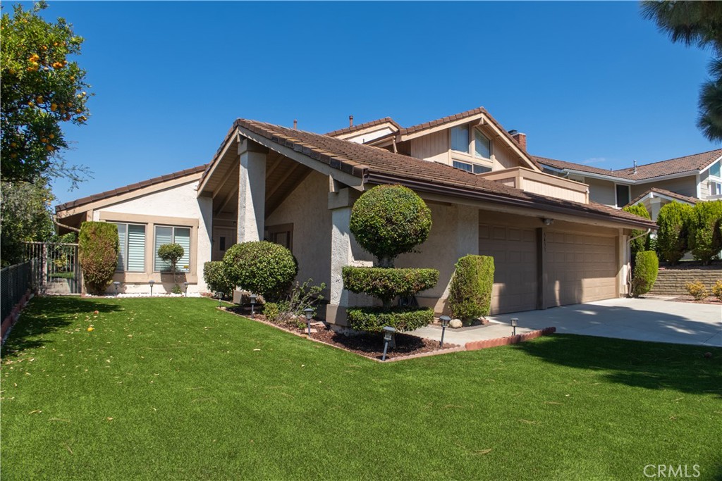 5451 E Willowick Circle