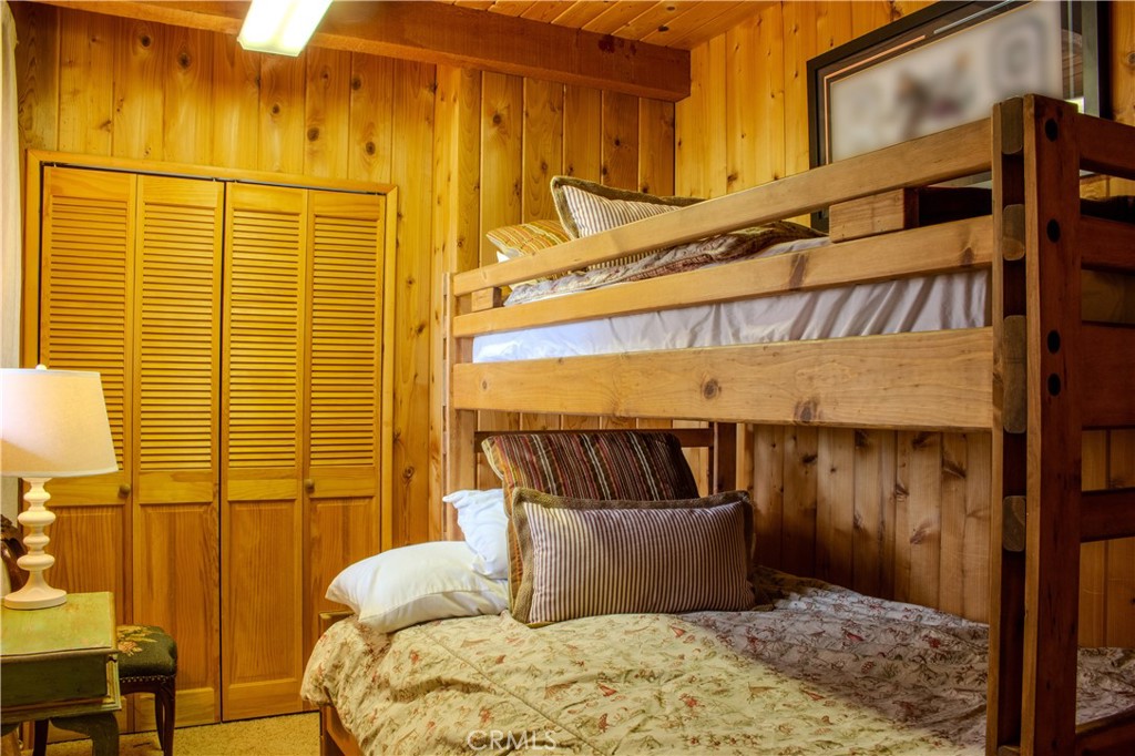 1007 White Mountain Drive