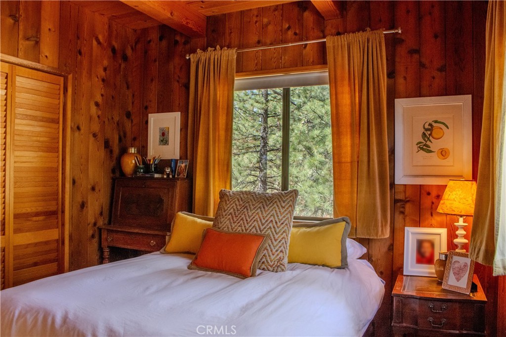 1007 White Mountain Drive