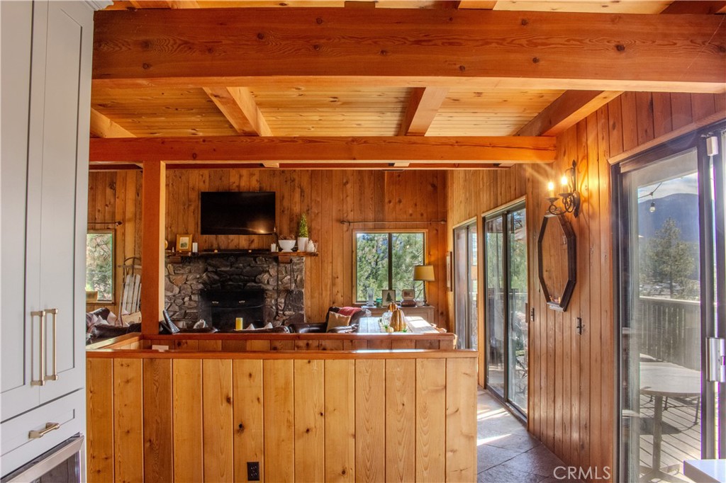 1007 White Mountain Drive