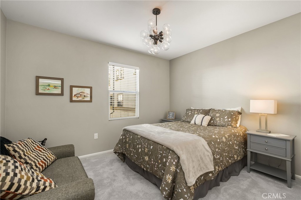 425 S Anaheim Boulevard 3