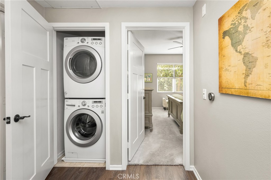 425 S Anaheim Boulevard 3