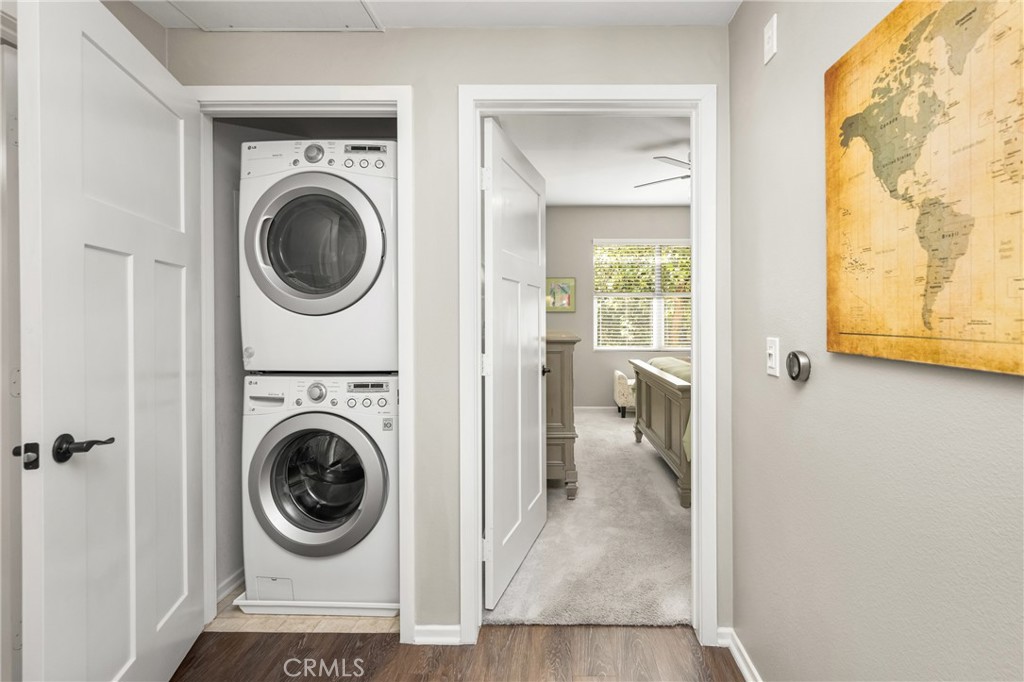 425 S Anaheim Boulevard 3