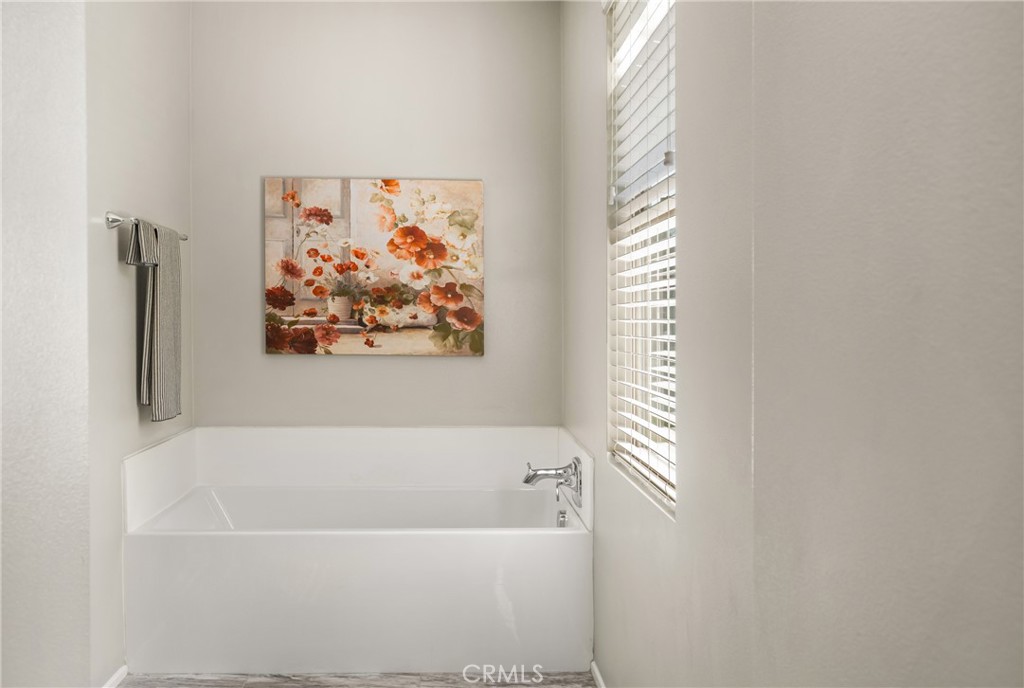 425 S Anaheim Boulevard 3