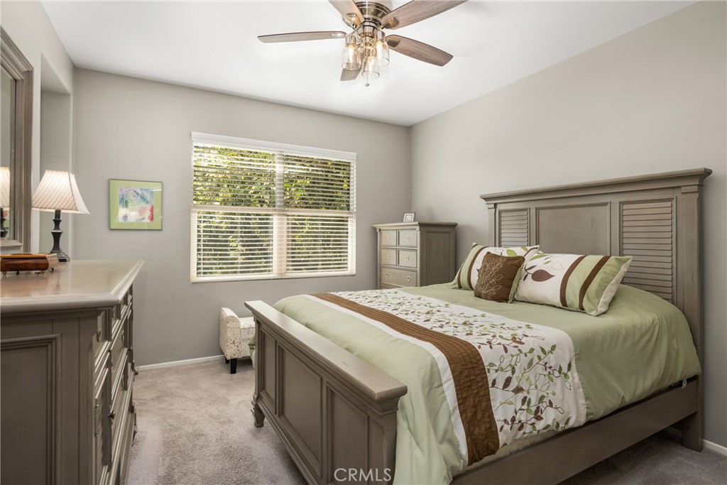 425 S Anaheim Boulevard 3