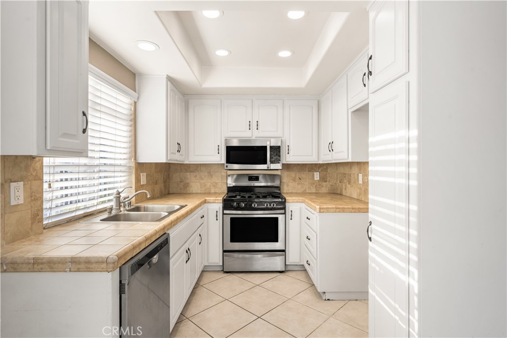 1062 Walnut Street C