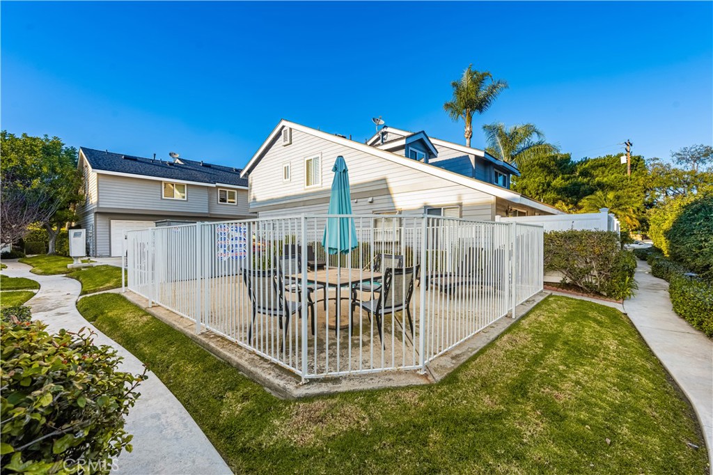 1062 Walnut Street C