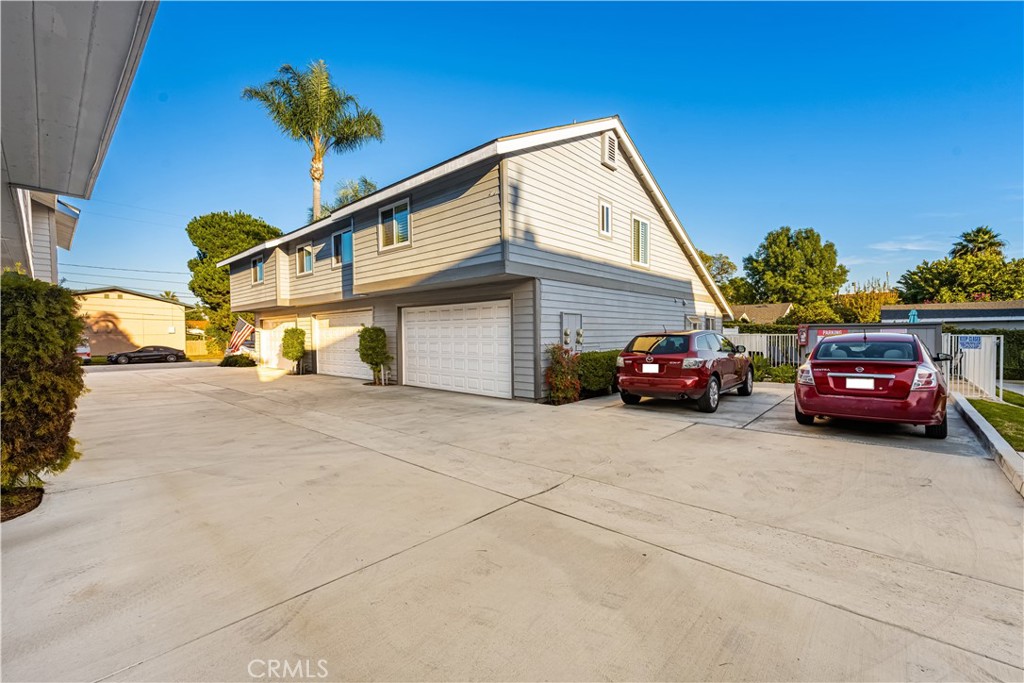 1062 Walnut Street C